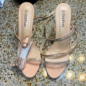 Brand New BooHoo Nude Ankle Strap Sandals Size 10/41
